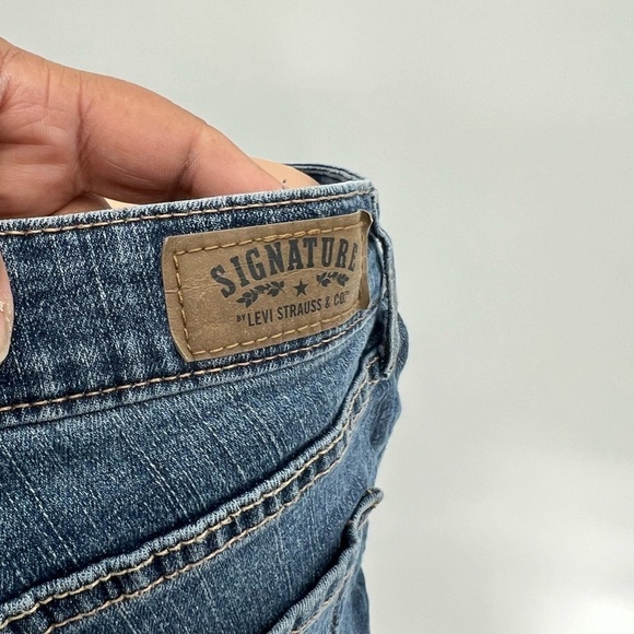 Signature by Levi Strauss & Co Modern Boot Cut Women’s Size 14 S/C - Picture 13 of 15